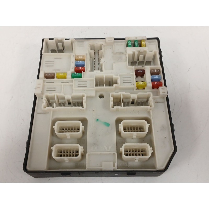 Recambio de caja reles / fusibles para renault laguna iii (bt0/1) 2.0 dci (bt07, bt0j, bt14, bt1a, bt1s) referencia OEM IAM USM2