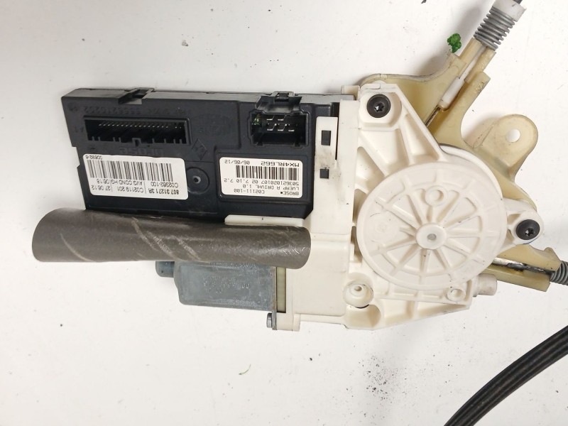 Recambio de elevalunas delantero izquierdo para renault laguna iii (bt0/1) 2.0 dci (bt07, bt0j, bt14, bt1a, bt1s) referencia OEM