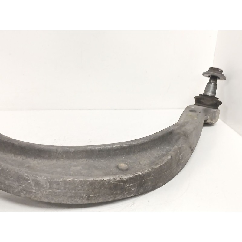 Recambio de brazo suspension superior delantero derecho para audi a5 sportback (8ta) 2.0 tdi quattro referencia OEM IAM 8K040769