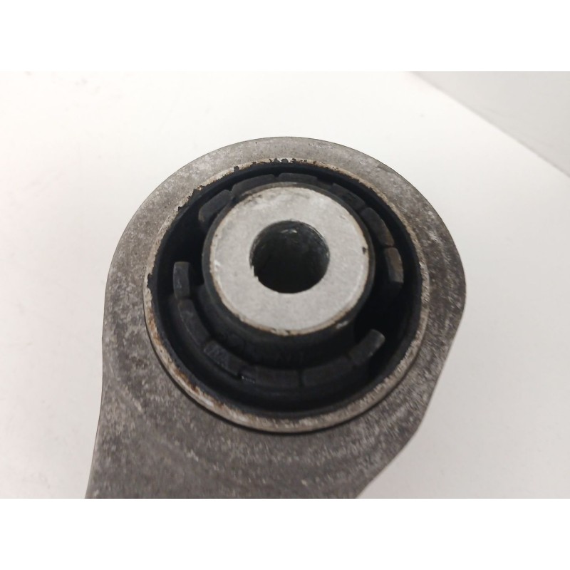 Recambio de brazo suspension inferior delantero derecho para audi a5 sportback (8ta) 2.0 tdi quattro referencia OEM IAM 8K040715