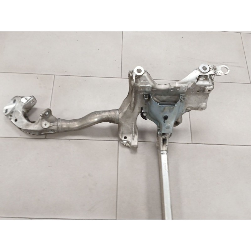 Recambio de puente delantero para audi a5 sportback (8ta) 2.0 tdi quattro referencia OEM IAM   