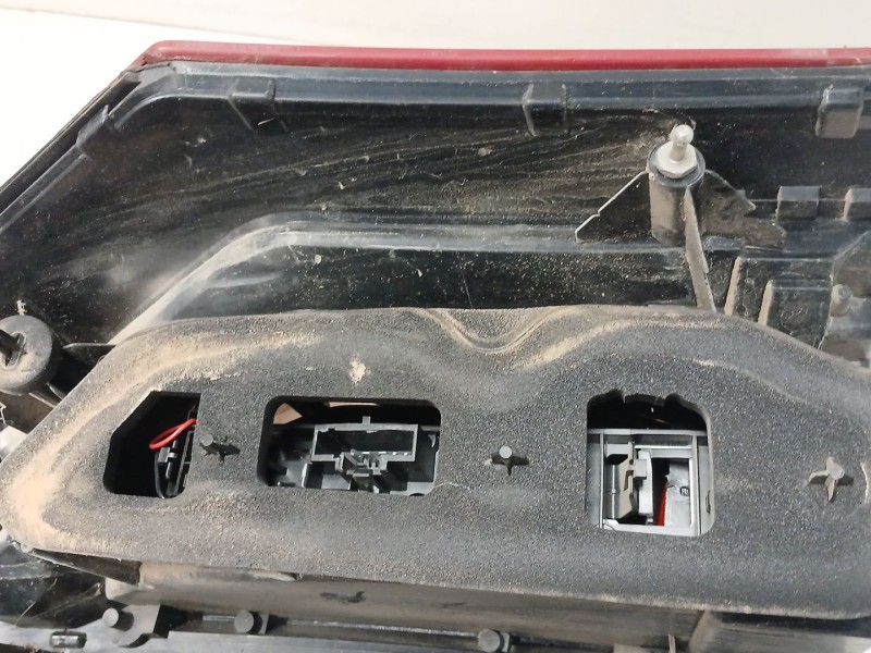 Recambio de piloto trasero izquierdo para citroën c4 grand picasso i (ua_) 2.0 hdi 138 referencia OEM IAM 9406350AC  