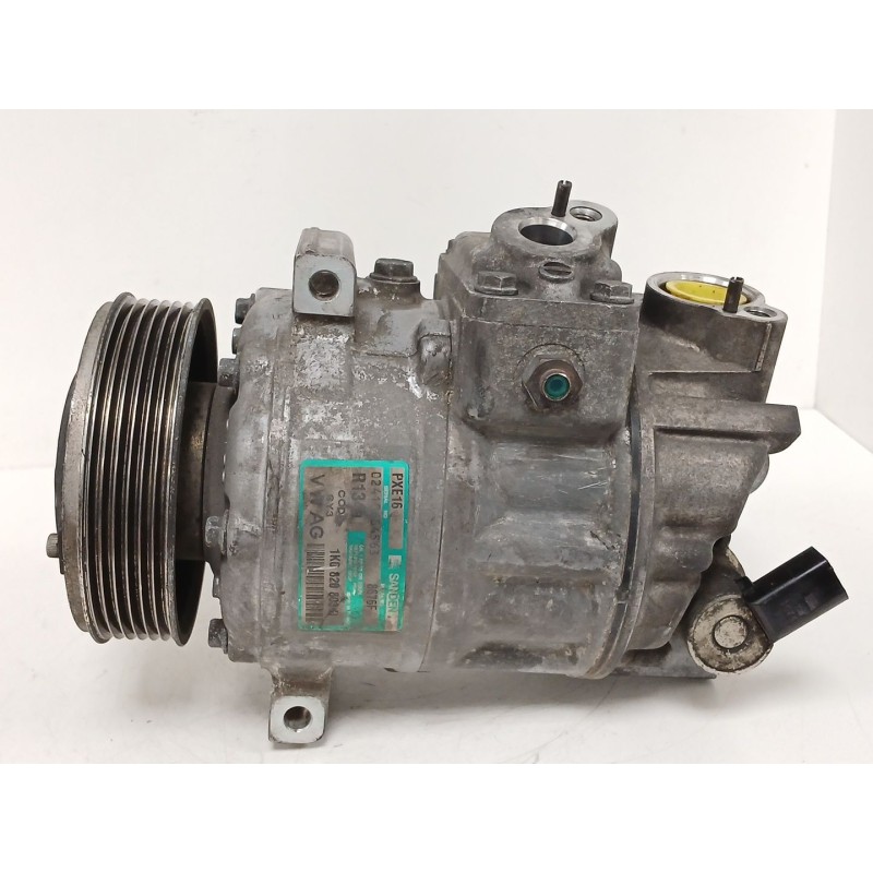 Recambio de compresor aire acondicionado para volkswagen golf v (1k1) 2.0 tdi 16v referencia OEM IAM 1K0820803Q 8676F 
