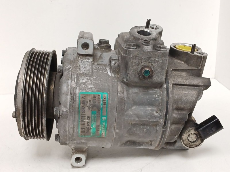 Recambio de compresor aire acondicionado para volkswagen golf v (1k1) 2.0 tdi 16v referencia OEM IAM 1K0820803Q 8676F 