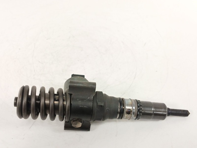 Recambio de inyector para volkswagen golf v (1k1) 2.0 tdi 16v referencia OEM IAM 03G130073G  
