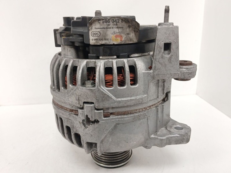 Recambio de alternador para volkswagen polo iv (9n_, 9a_) 1.4 tdi referencia OEM IAM 0986042810  