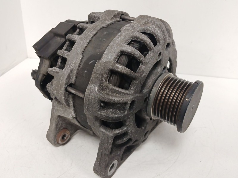 Recambio de alternador para dacia dokker furgoneta/monovolumen 1.6 referencia OEM IAM   