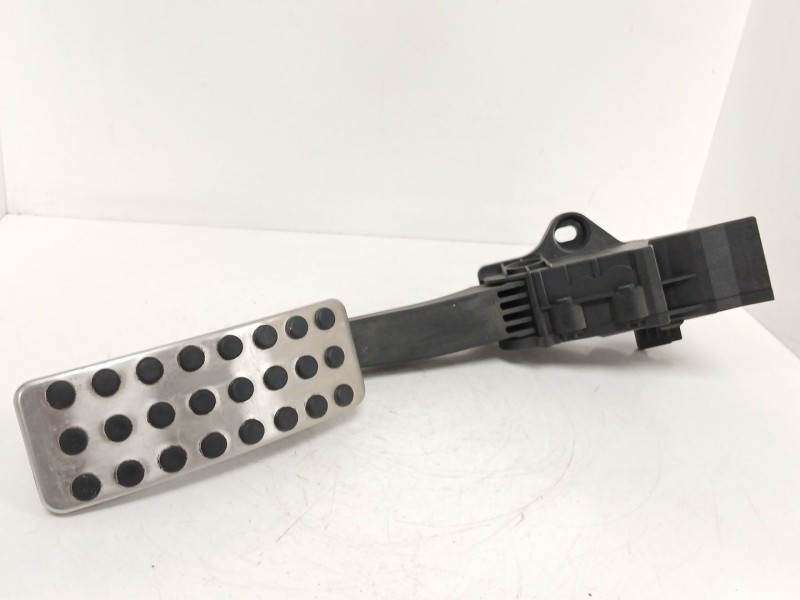 Recambio de pedal acelerador para mercedes-benz clase a (w176) a 180 cdi (176.000) referencia OEM IAM A2463001604Q5  