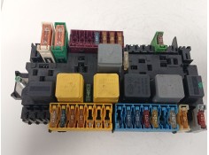 Recambio de caja reles / fusibles para mercedes-benz clase a (w176) a 180 cdi (176.000) referencia OEM IAM A2469060093 138609100