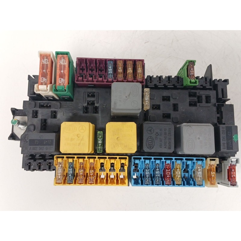 Recambio de caja reles / fusibles para mercedes-benz clase a (w176) a 180 cdi (176.000) referencia OEM IAM A2469060093 138609100