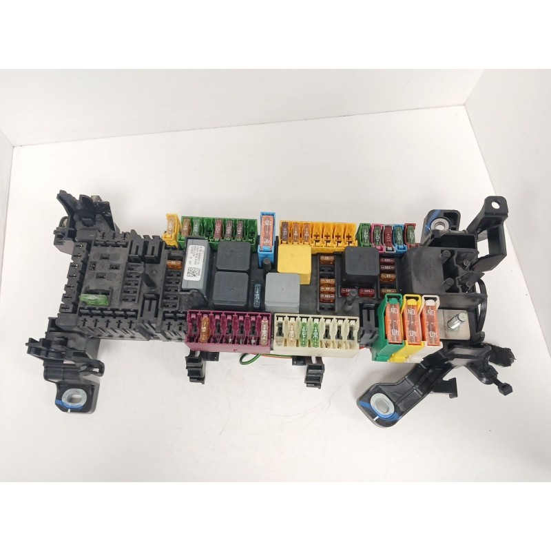 Recambio de caja reles / fusibles para mercedes-benz clase a (w176) a 180 cdi (176.000) referencia OEM IAM A2469066600  