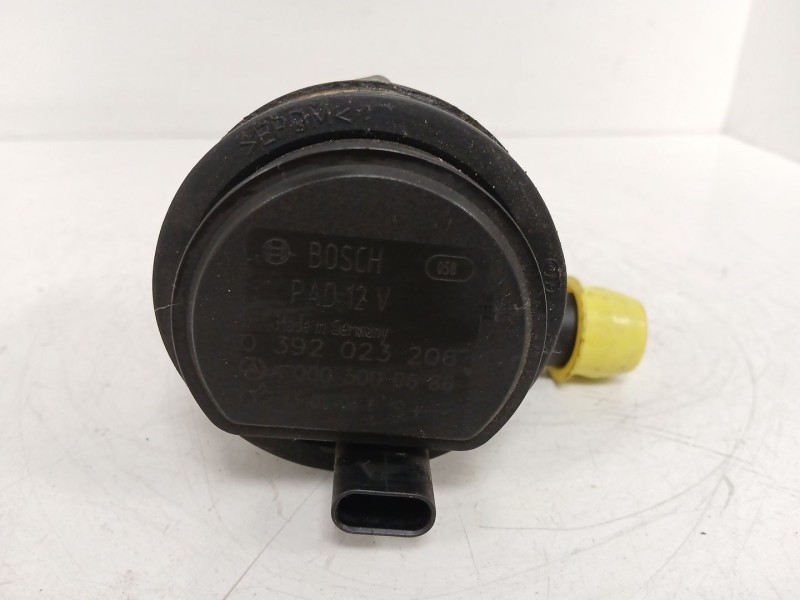 Recambio de bomba agua para mercedes-benz clase a (w176) a 180 cdi (176.000) referencia OEM IAM A0005000686 0392023206 