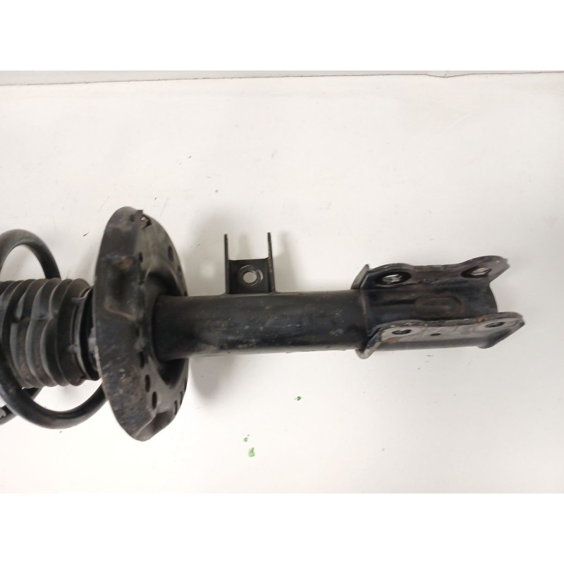 Recambio de amortiguador delantero derecho para mercedes-benz clase a (w176) a 180 cdi (176.000) referencia OEM IAM A1763209013 