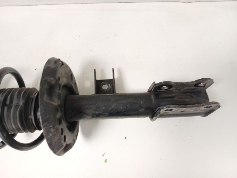 Recambio de amortiguador delantero derecho para mercedes-benz clase a (w176) a 180 cdi (176.000) referencia OEM IAM A1763209013 