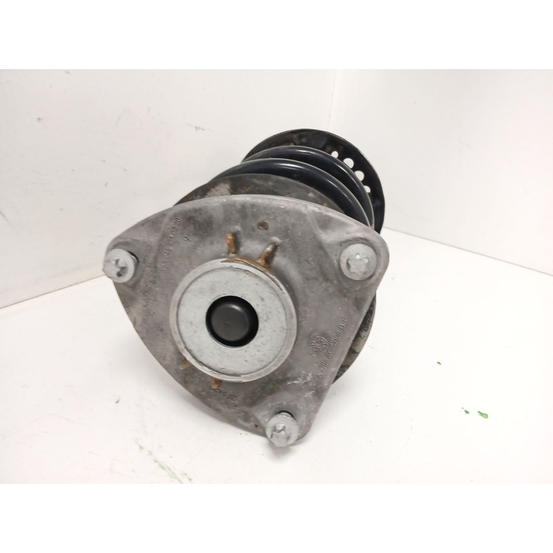 Recambio de amortiguador delantero derecho para mercedes-benz clase a (w176) a 180 cdi (176.000) referencia OEM IAM A1763209013 