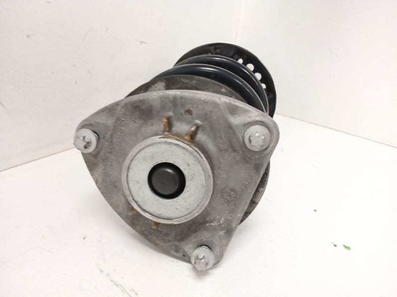 Recambio de amortiguador delantero derecho para mercedes-benz clase a (w176) a 180 cdi (176.000) referencia OEM IAM A1763209013 