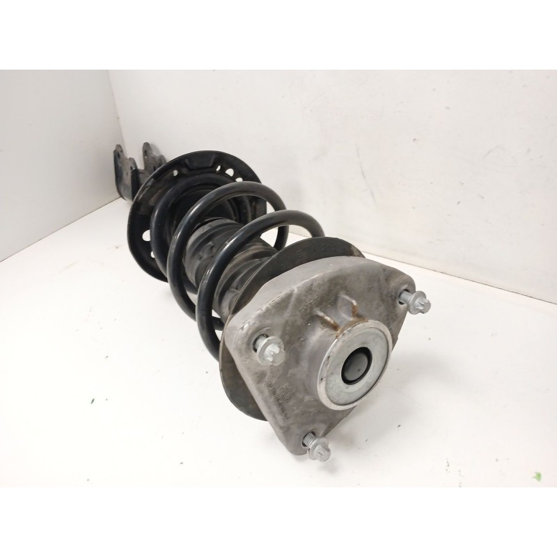 Recambio de amortiguador delantero izquierdo para mercedes-benz clase a (w176) a 180 cdi (176.000) referencia OEM IAM A176320891