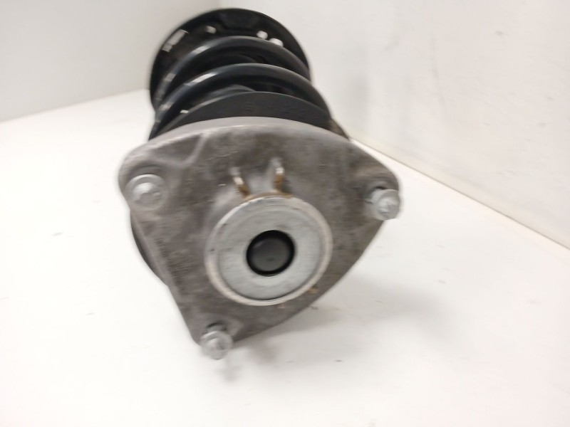 Recambio de amortiguador delantero izquierdo para mercedes-benz clase a (w176) a 180 cdi (176.000) referencia OEM IAM A176320891
