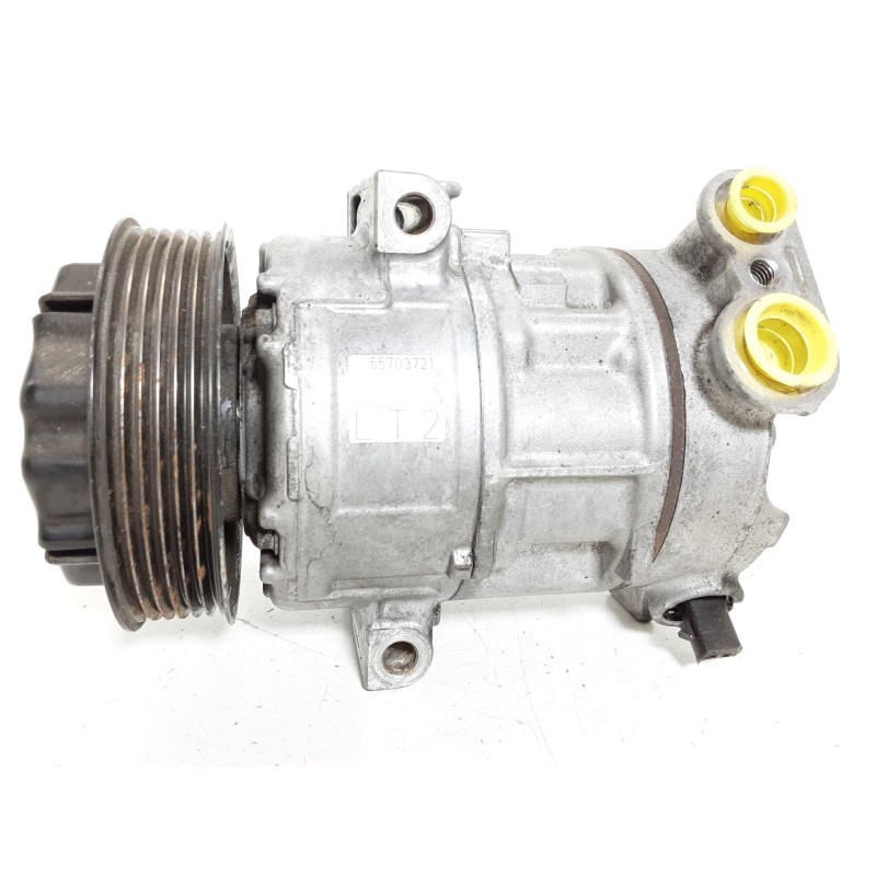 Recambio de compresor aire acondicionado para opel corsa d corsavan referencia OEM IAM 55703721 5E5275400 GE4471905551