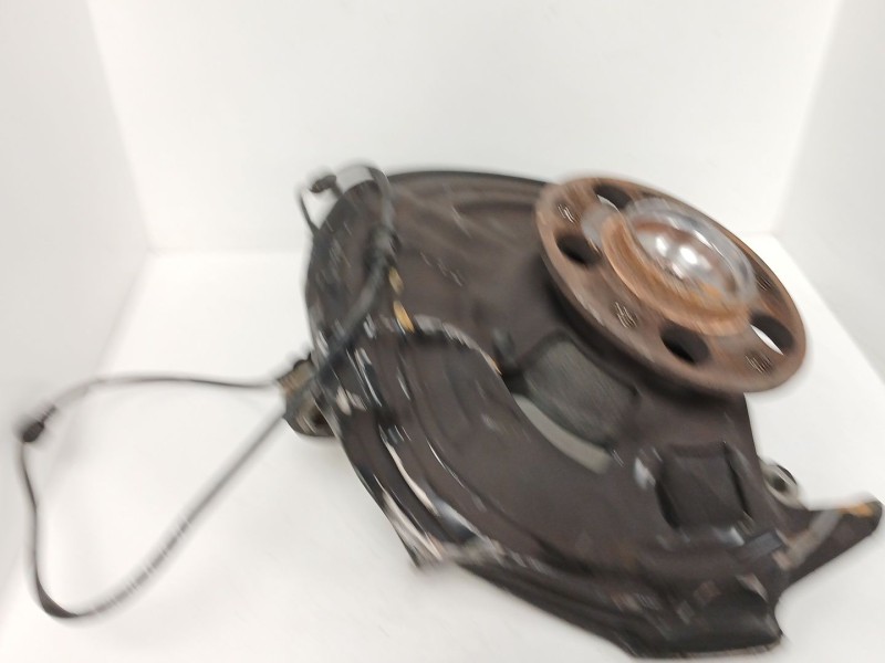 Recambio de mangueta delantera derecha para mercedes-benz clase a (w176) a 180 cdi (176.000) referencia OEM IAM   