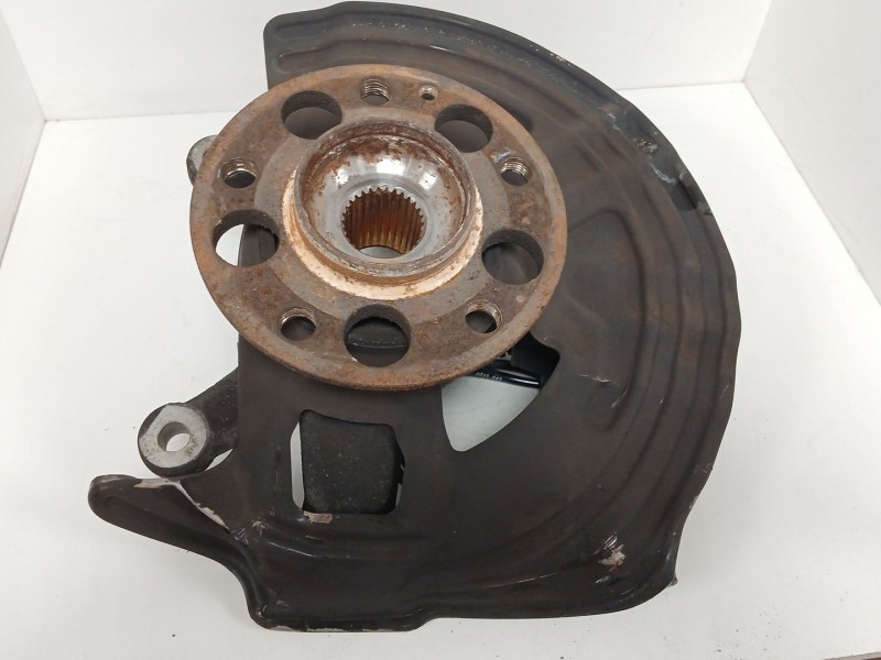 Recambio de mangueta delantera izquierda para mercedes-benz clase a (w176) a 180 cdi (176.000) referencia OEM IAM   