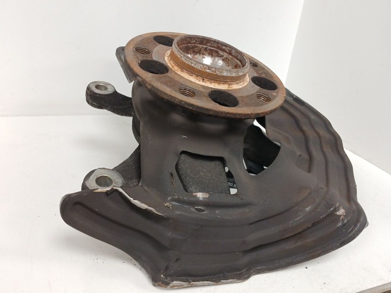 Recambio de mangueta delantera izquierda para mercedes-benz clase a (w176) a 180 cdi (176.000) referencia OEM IAM   