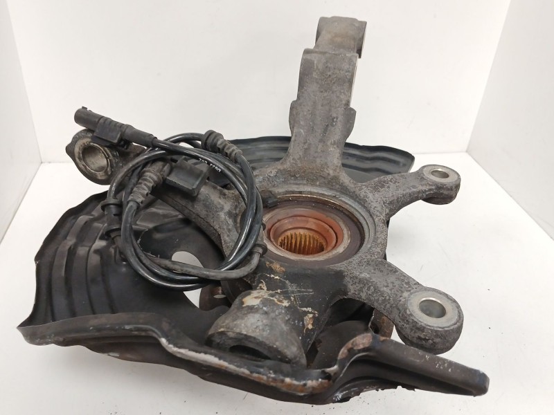 Recambio de mangueta delantera izquierda para mercedes-benz clase a (w176) a 180 cdi (176.000) referencia OEM IAM   