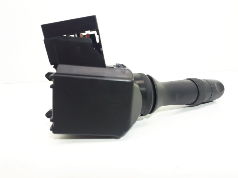 Recambio de mando limpia para toyota auris luna+ referencia OEM IAM 0241117F582  