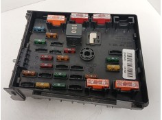 Recambio de caja reles / fusibles para volkswagen cc b7 (358) 2.0 tdi referencia OEM IAM 3C0937125A  