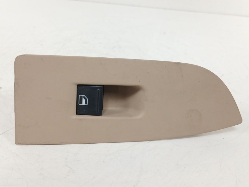 Recambio de mando elevalunas trasero derecho para volkswagen cc b7 (358) 2.0 tdi referencia OEM IAM 3C8867376A  