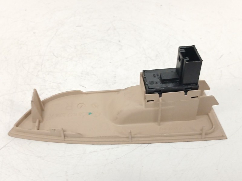 Recambio de mando elevalunas trasero derecho para volkswagen cc b7 (358) 2.0 tdi referencia OEM IAM 3C8867376A  