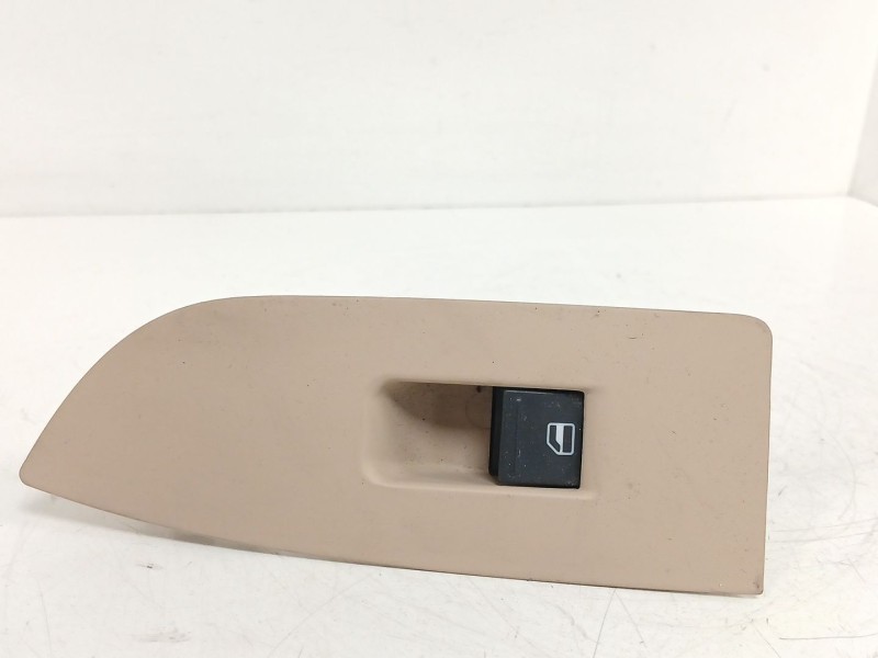 Recambio de mando elevalunas trasero izquierdo para volkswagen cc b7 (358) 2.0 tdi referencia OEM IAM 3C8867375A  