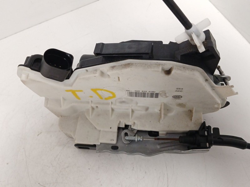 Recambio de cerradura puerta trasera derecha para volkswagen cc b7 (358) 2.0 tdi referencia OEM IAM   