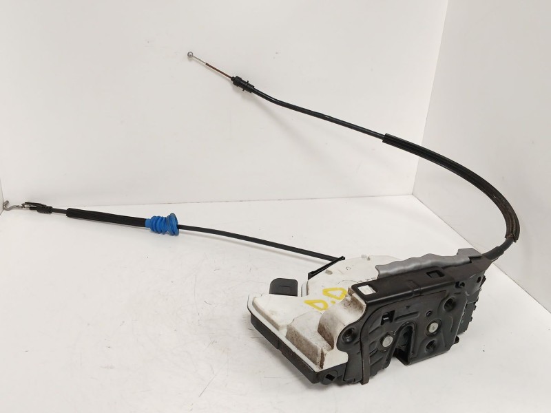 Recambio de cerradura puerta delantera derecha para volkswagen cc b7 (358) 2.0 tdi referencia OEM IAM 5N1837016F  
