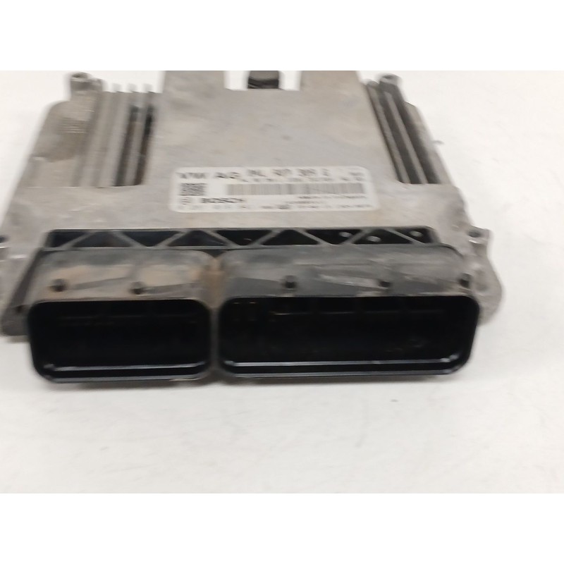 Recambio de centralita motor uce para volkswagen cc b7 (358) 2.0 tdi referencia OEM IAM 04L907309G 04L907389G EDC17C64 028101964