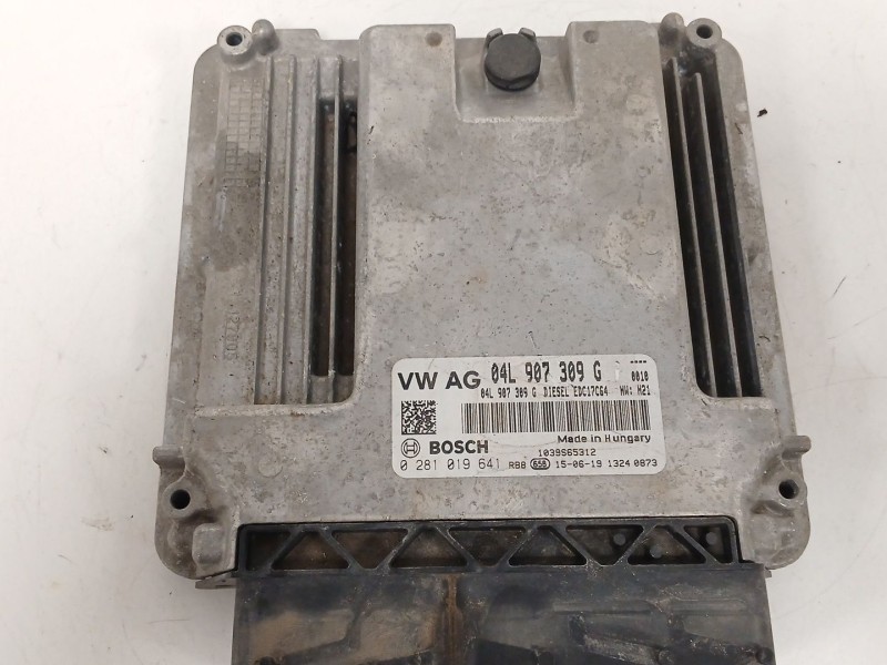 Recambio de centralita motor uce para volkswagen cc b7 (358) 2.0 tdi referencia OEM IAM 04L907309G 04L907389G EDC17C64 028101964