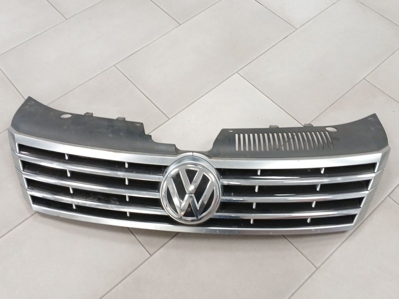Recambio de rejilla delantera para volkswagen cc b7 (358) 2.0 tdi referencia OEM IAM   