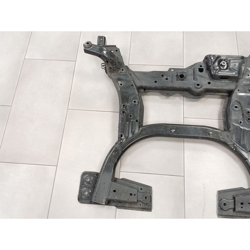 Recambio de puente delantero para mercedes-benz clase a (w176) a 180 cdi (176.000) referencia OEM IAM A2466201200 13009Q011021 