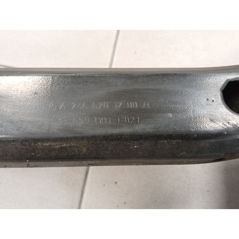 Recambio de puente delantero para mercedes-benz clase a (w176) a 180 cdi (176.000) referencia OEM IAM A2466201200 13009Q011021 