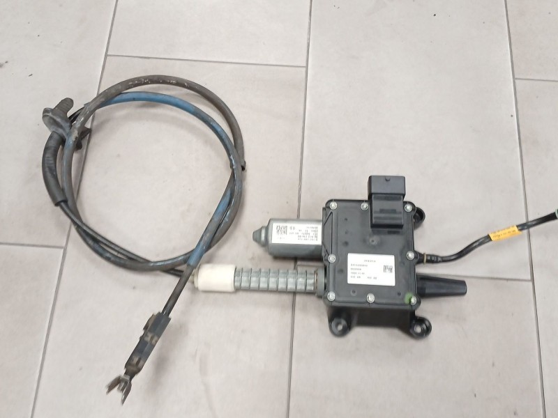 Recambio de freno de mano electrico para peugeot 5008 (0u_, 0e_) 2.0 hdi referencia OEM IAM A2C53293632  