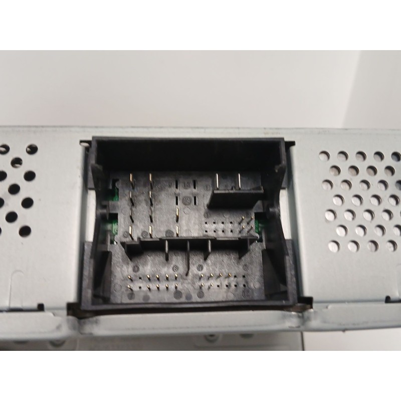 Recambio de sistema audio / radio cd para seat ibiza iv (6j5, 6p1) 1.4 tdi referencia OEM IAM 5F0035888C  