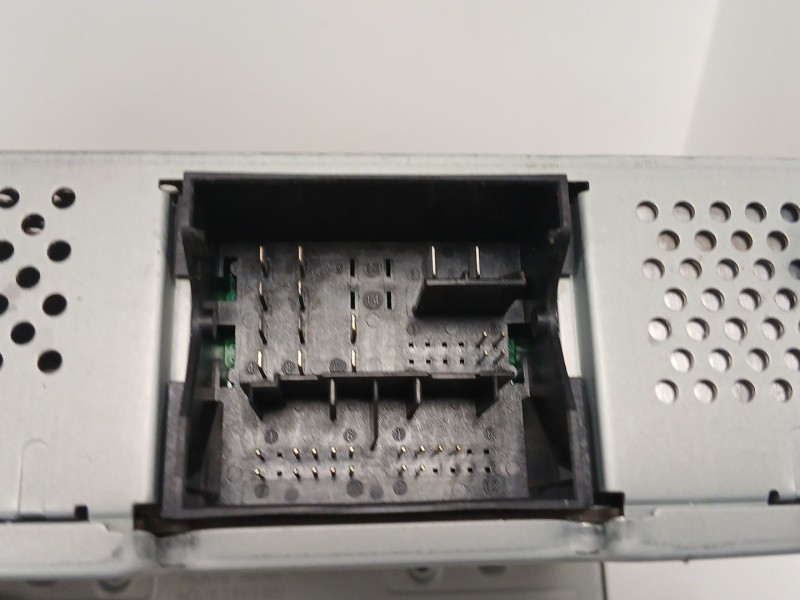 Recambio de sistema audio / radio cd para seat ibiza iv (6j5, 6p1) 1.4 tdi referencia OEM IAM 5F0035888C  