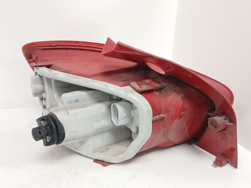 Recambio de piloto trasero derecho para seat ibiza iv (6j5, 6p1) 1.6 tdi referencia OEM IAM 6J4945096G 6J4945112B 