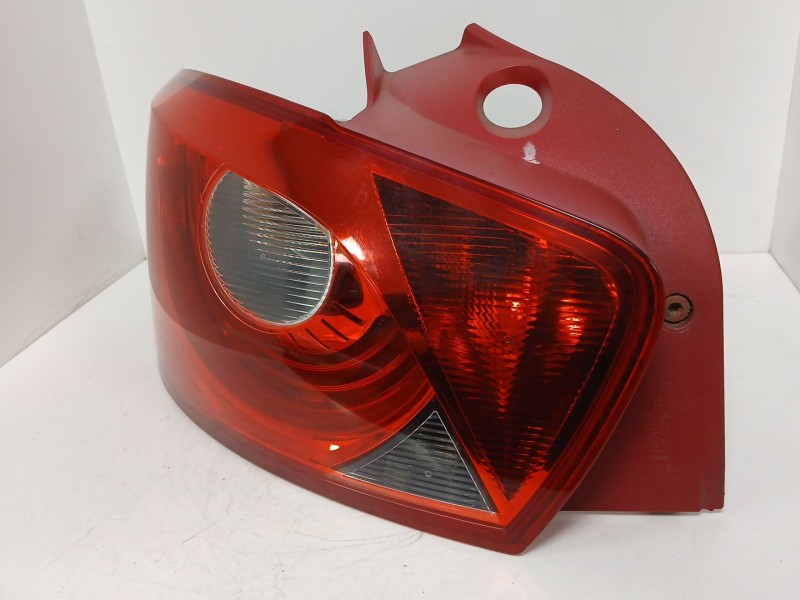 Recambio de piloto trasero izquierdo para seat ibiza iv (6j5, 6p1) 1.6 tdi referencia OEM IAM 6J4945095G 6J4945111B 