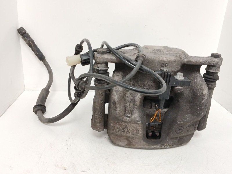 Recambio de pinza freno delantera derecha para mercedes-benz clase a (w176) a 180 cdi (176.000) referencia OEM IAM   