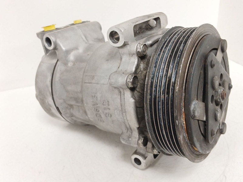 Recambio de compresor aire acondicionado para ford fiesta v (jh_, jd_) 1.4 tdci referencia OEM IAM 1464F  