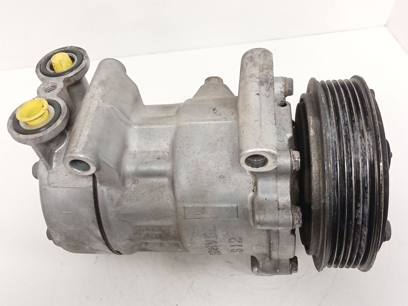 Recambio de compresor aire acondicionado para ford fiesta v (jh_, jd_) 1.4 tdci referencia OEM IAM 1464F  