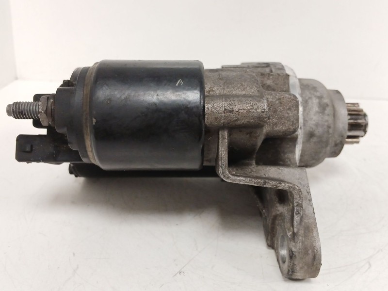 Recambio de motor arranque para volkswagen polo iv (9n_, 9a_) 1.4 16v referencia OEM IAM 0001120400  