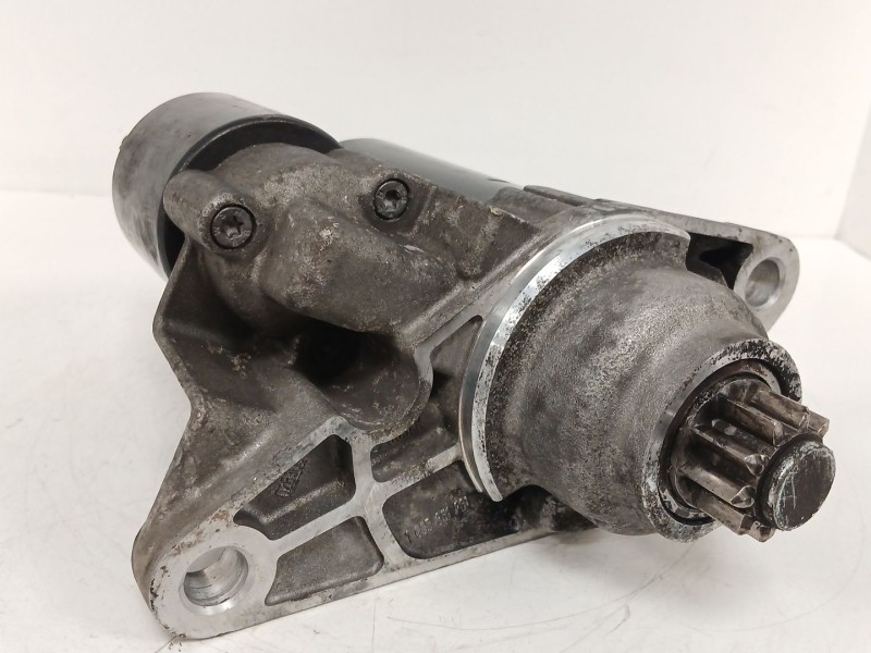 Recambio de motor arranque para volkswagen polo iv (9n_, 9a_) 1.4 16v referencia OEM IAM 0001120400  
