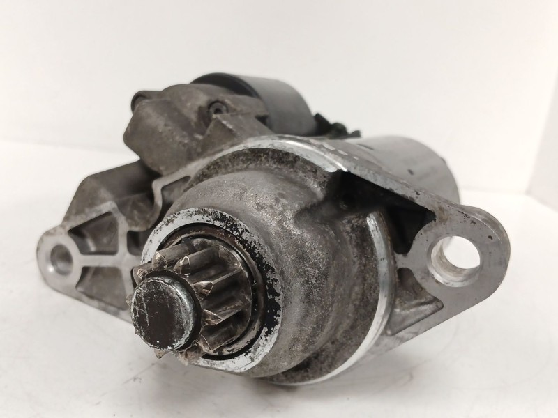 Recambio de motor arranque para volkswagen polo iv (9n_, 9a_) 1.4 16v referencia OEM IAM 0001120400  